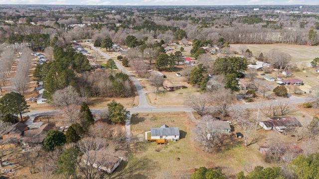 2687 Nc 39 S, Henderson, NC 27537