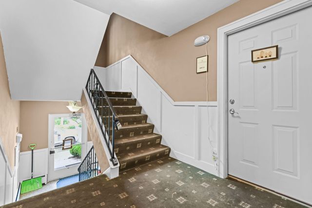 3237 15th Avenue S 21, Minneapolis, MN 55407