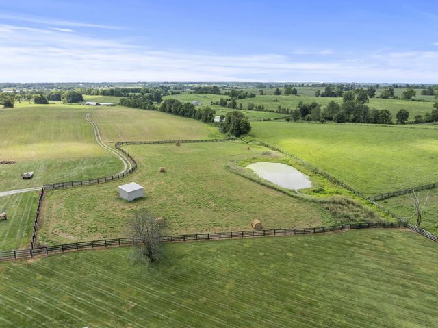 537 Sebree Road, Stamping Ground, KY 40379