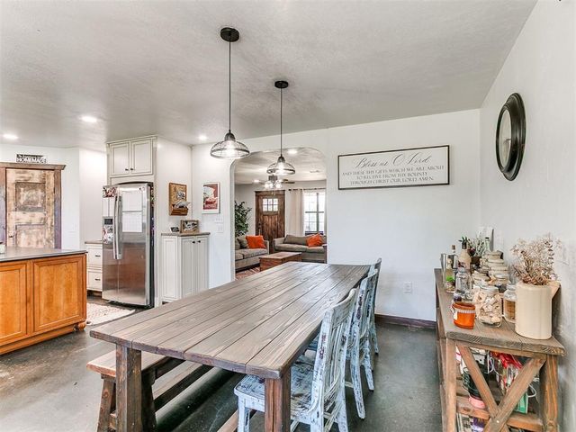 17700 Box Road, Lexington, OK 73051