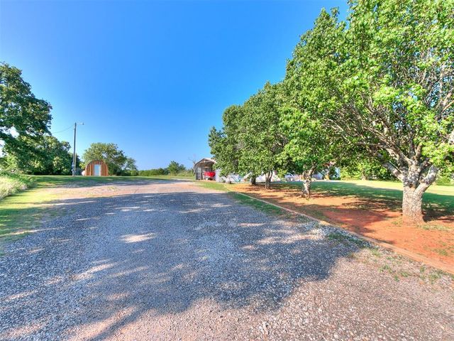 17700 Box Road, Lexington, OK 73051