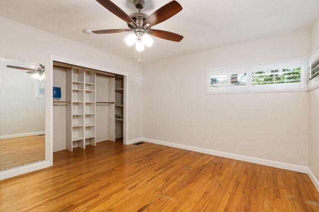 1027 W Rialto Avenue, Fresno, CA 93705