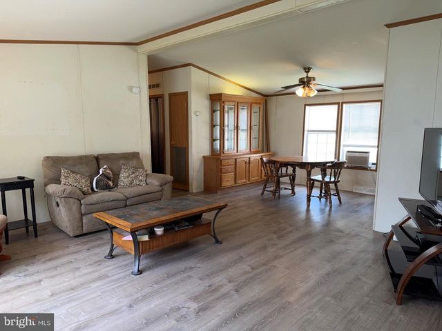 1991 ROUTE 37 W #180, Toms River, NJ 08757
