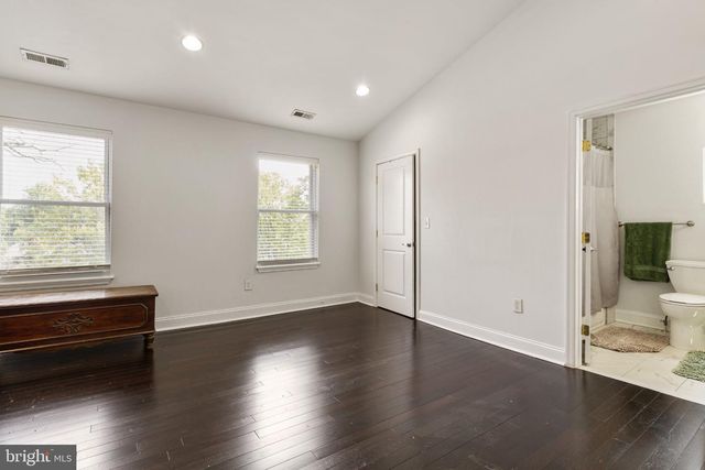 2404 CHELSEA TER, Baltimore, MD 21216