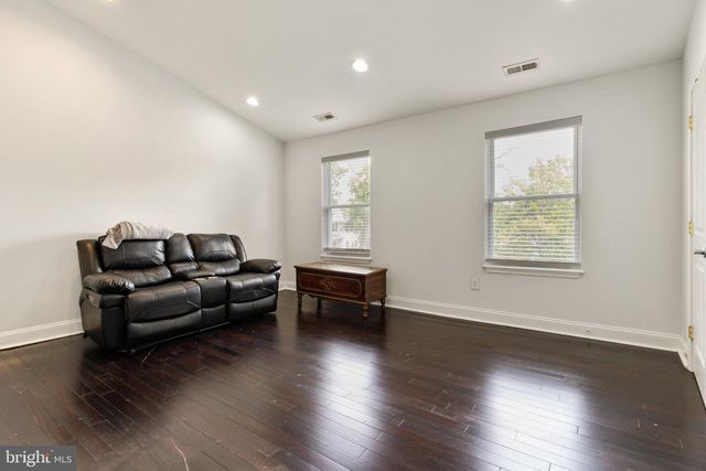 2404 CHELSEA TER, Baltimore, MD 21216
