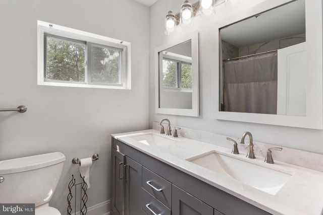 2404 CHELSEA TER, Baltimore, MD 21216