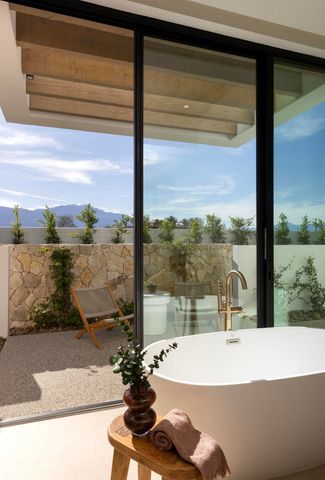 3 Sanctuary Way, Rancho Mirage, CA 92270