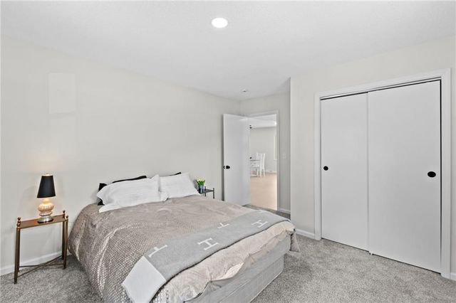 5813 Sterling Avenue, Raytown, MO 64133