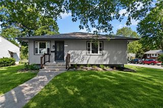 5813 Sterling Avenue, Raytown, MO 64133