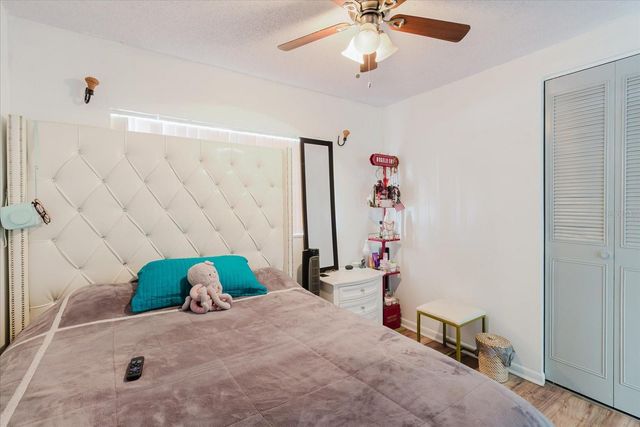 7008 MINTWOOD COURT, Tampa, FL 33615