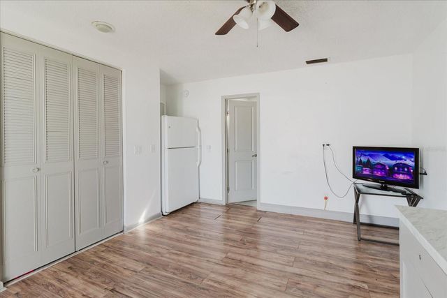 7008 MINTWOOD COURT, Tampa, FL 33615