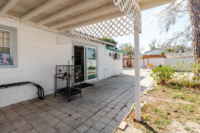 7008 MINTWOOD COURT, Tampa, FL 33615