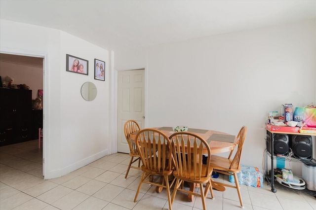 7008 MINTWOOD COURT, Tampa, FL 33615