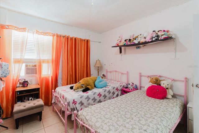 7008 MINTWOOD COURT, Tampa, FL 33615