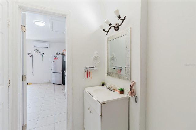 7008 MINTWOOD COURT, Tampa, FL 33615