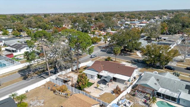 7008 MINTWOOD COURT, Tampa, FL 33615