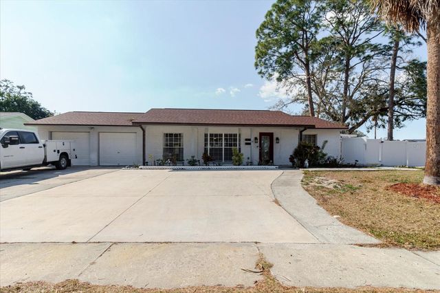 7008 MINTWOOD COURT, Tampa, FL 33615