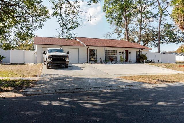 7008 MINTWOOD COURT, Tampa, FL 33615