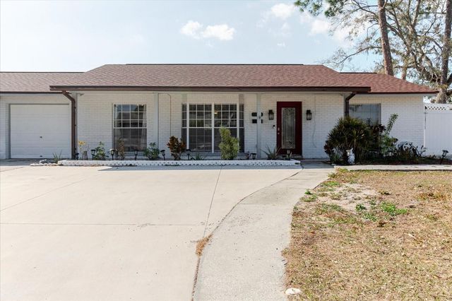 7008 MINTWOOD COURT, Tampa, FL 33615