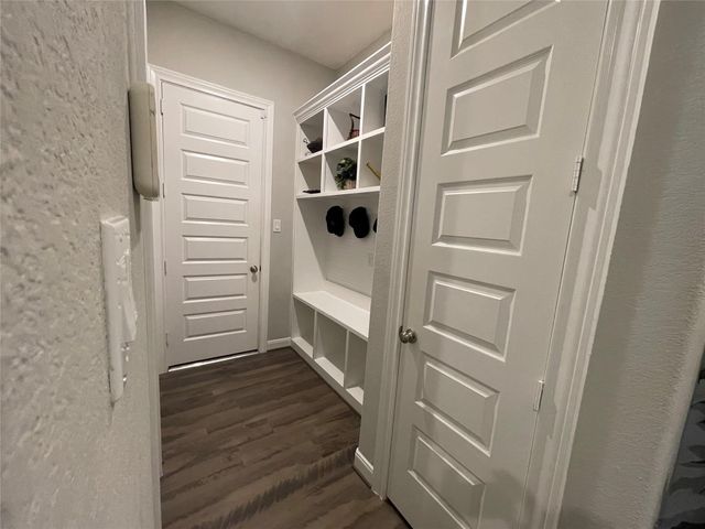2025 Clearwater Grove Lane, Houston, TX 77089