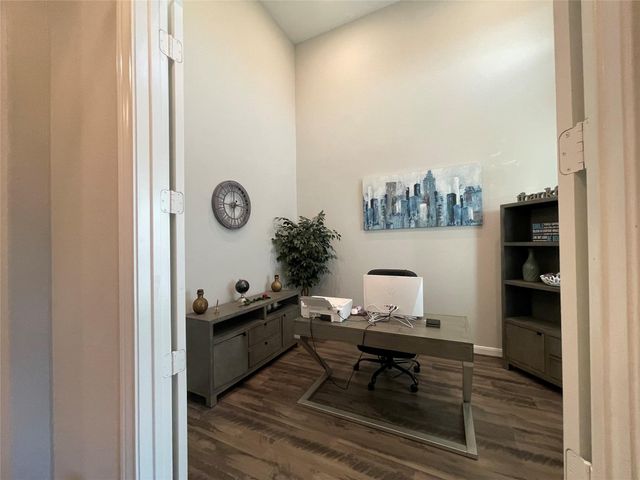 2025 Clearwater Grove Lane, Houston, TX 77089