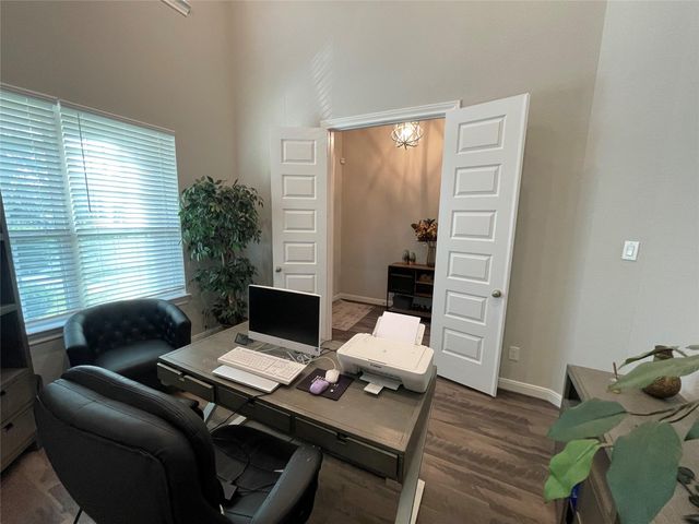 2025 Clearwater Grove Lane, Houston, TX 77089