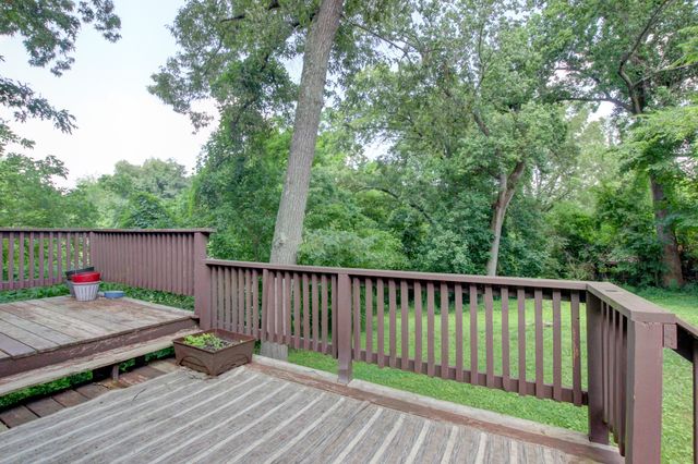617 Ranch Hill Dr, Clarksville, TN 37042
