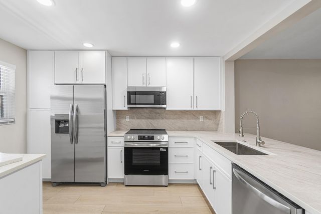 2905 SW 22nd Avenue 2020, Delray Beach, FL 33445