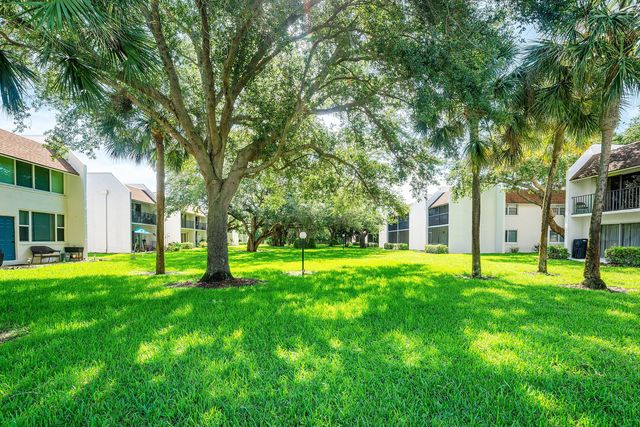 2905 SW 22nd Avenue 2020, Delray Beach, FL 33445
