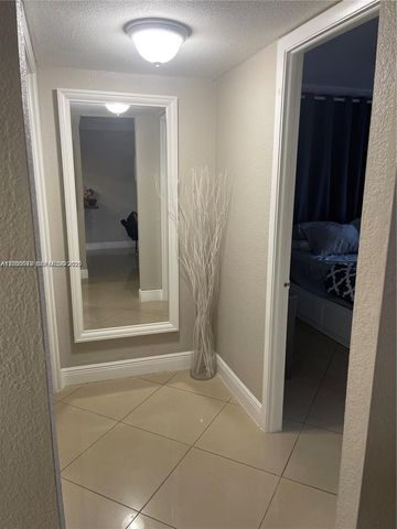 8100 Geneva Ct 446, Doral, FL 33166