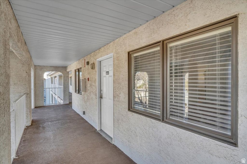Image 11 of property listing at 1845 W CANYON VIEW DR #1644, St. George, UT 84770