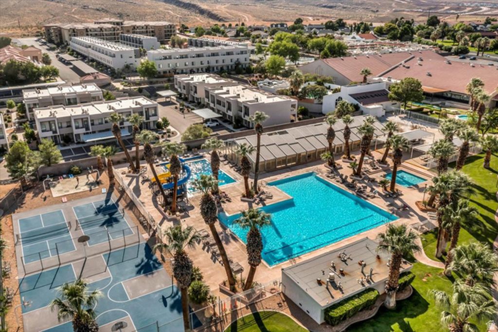Image 30 of property listing at 1845 W CANYON VIEW DR #1644, St. George, UT 84770