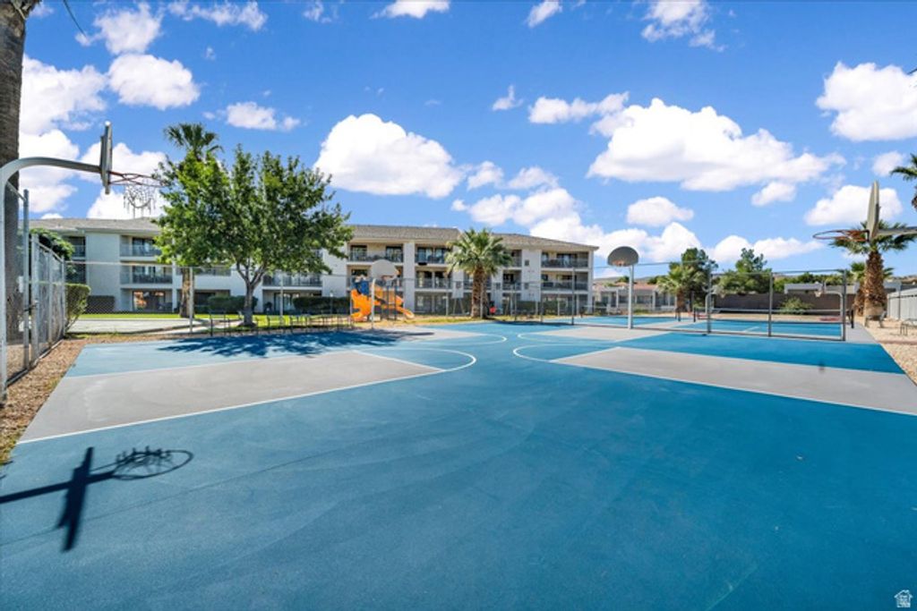 Image 35 of property listing at 1845 W CANYON VIEW DR #1644, St. George, UT 84770