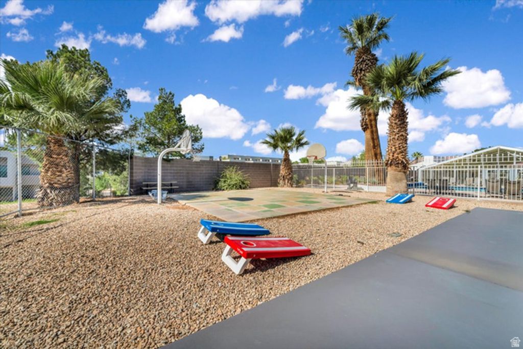 Image 37 of property listing at 1845 W CANYON VIEW DR #1644, St. George, UT 84770
