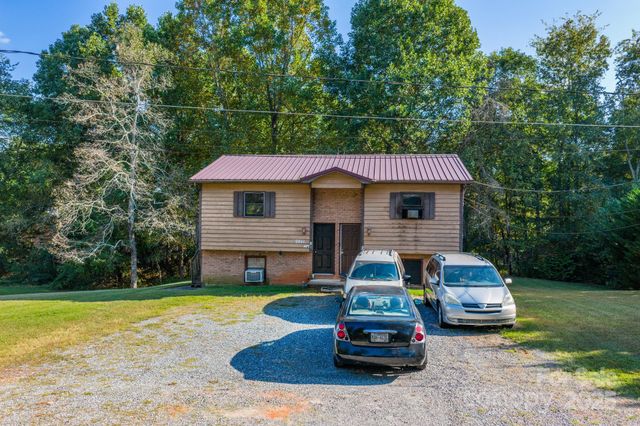 2441 Delta Court, Granite Falls, NC 28630