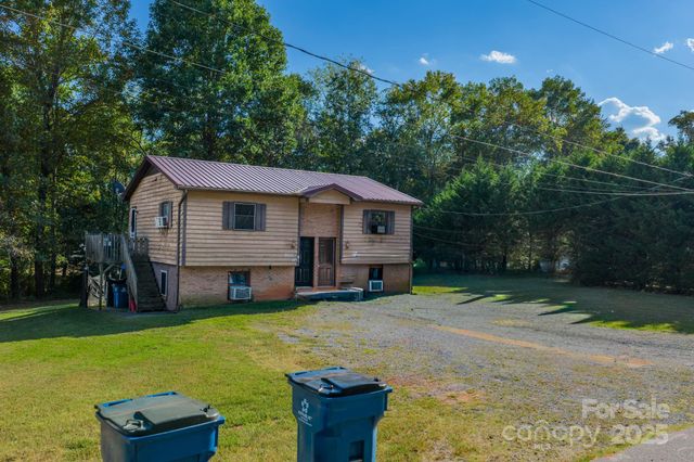 2441 Delta Court, Granite Falls, NC 28630