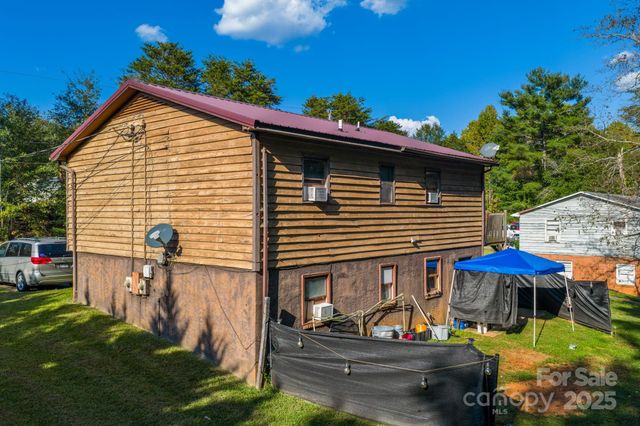 2441 Delta Court, Granite Falls, NC 28630