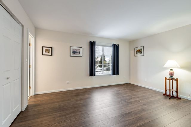 1712 Dusk Drive, Zion, IL 60099