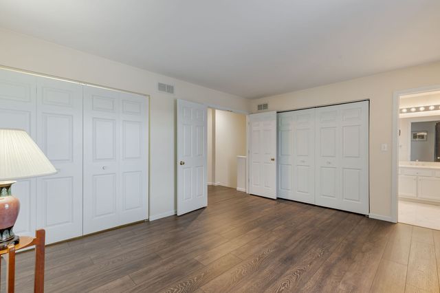 1712 Dusk Drive, Zion, IL 60099