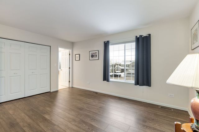 1712 Dusk Drive, Zion, IL 60099