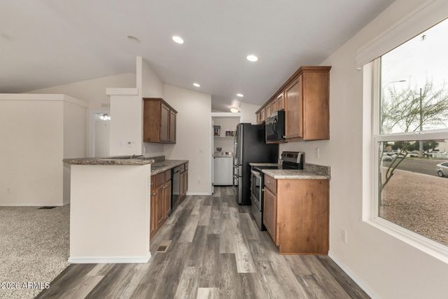 555 W WARNER Road 55, Chandler, AZ 85225