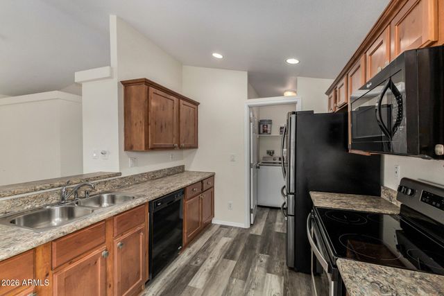 555 W WARNER Road 55, Chandler, AZ 85225