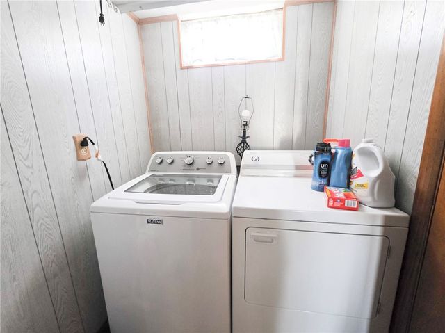 6784 Knickerbocker Road, Ontario, NY 14519