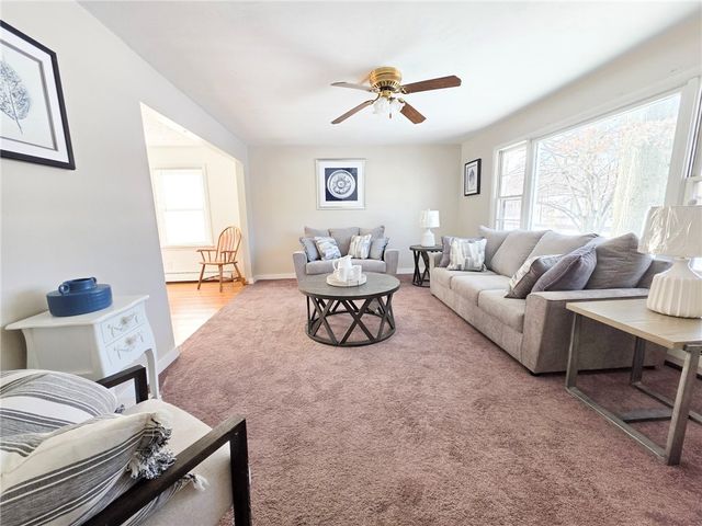 6784 Knickerbocker Road, Ontario, NY 14519