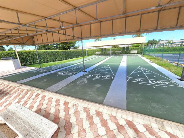 1141 VIOLET Terrace 201, Delray Beach, FL 33445