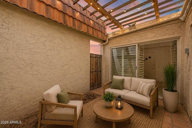 5100 N MILLER Road 19, Scottsdale, AZ 85250