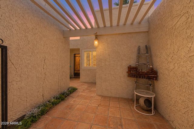 5100 N MILLER Road 19, Scottsdale, AZ 85250
