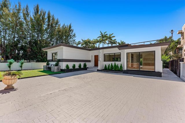 4144 Alton Rd, Miami Beach, FL 33140