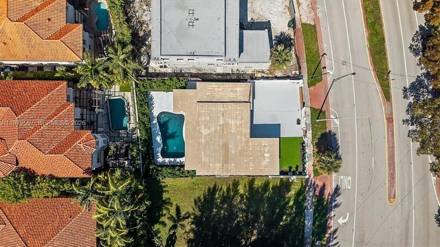 4144 Alton Rd, Miami Beach, FL 33140