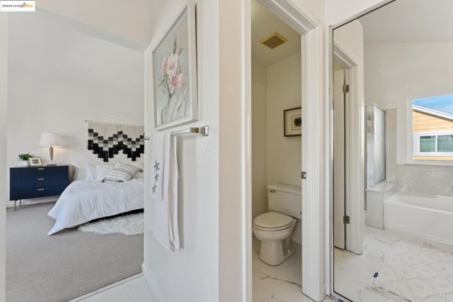 102 Waterview Dr, Richmond, CA 94804